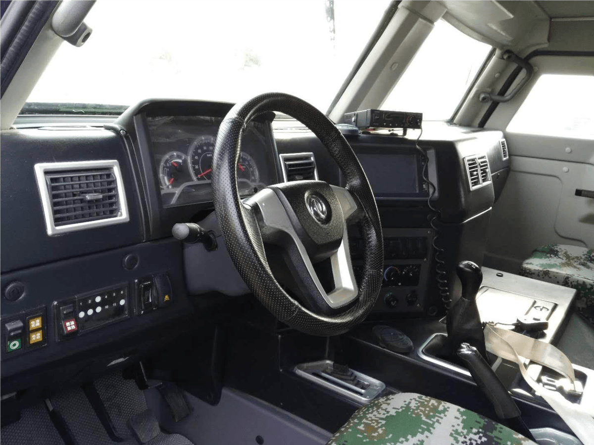 China Dongfeng Mengshi EQ2052M 4x4 off Road Vehicle for Sale