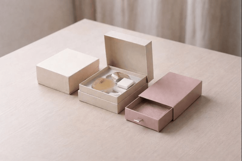 Premium rigid gift boxes for skincare and cosmetics with insert trays