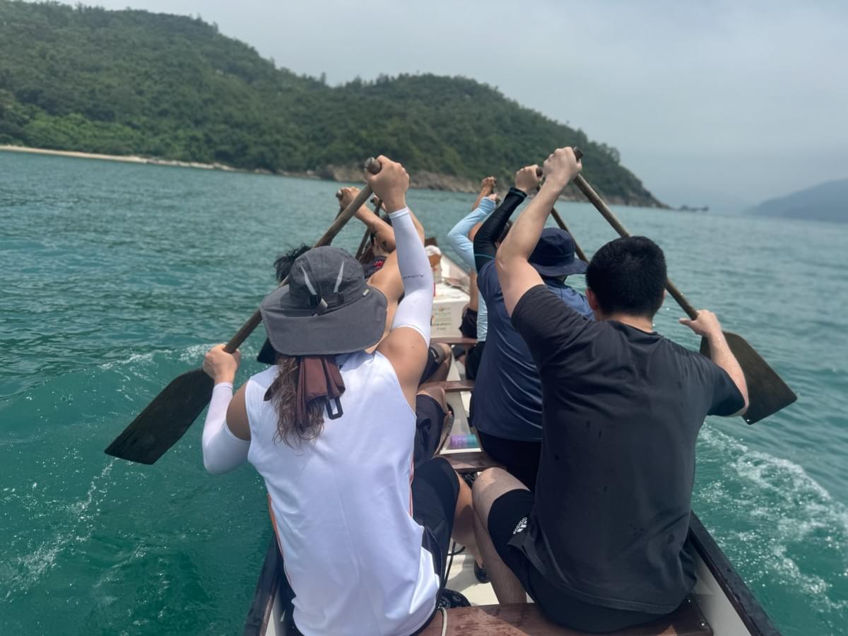 查看我們過去舉辦的活動，了解我們如何為客戶提供卓越的服務和支持。 活動回顧 我們的服務 First page introducing our company venue and its available for rental
Second page about our products n its product description and price
Third page about our previous engagement n activities