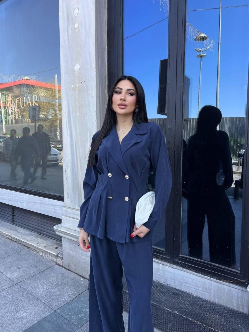 Ensemble Tailleur Élégance Classique – Marron Chic