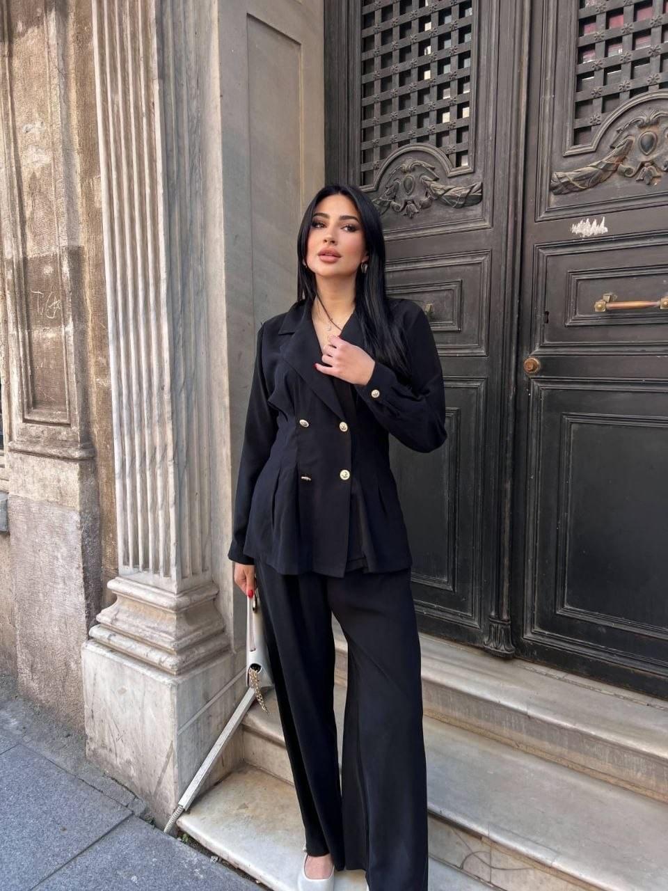 Ensemble Tailleur Élégance Classique – Marron Chic