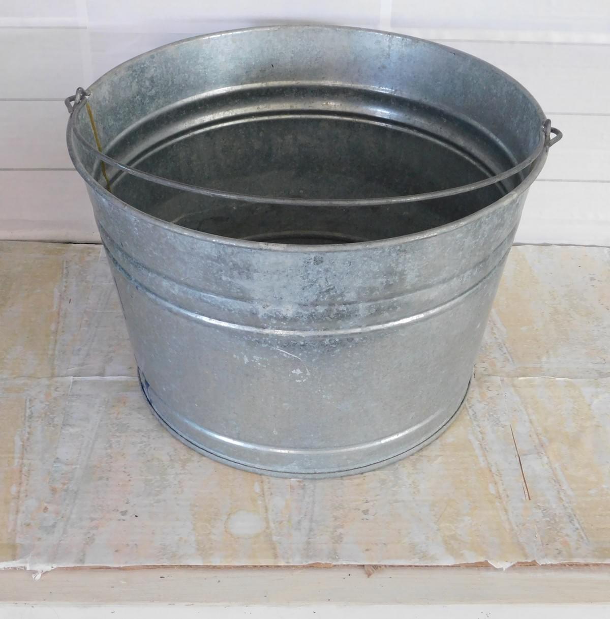 Galvanized Pot 