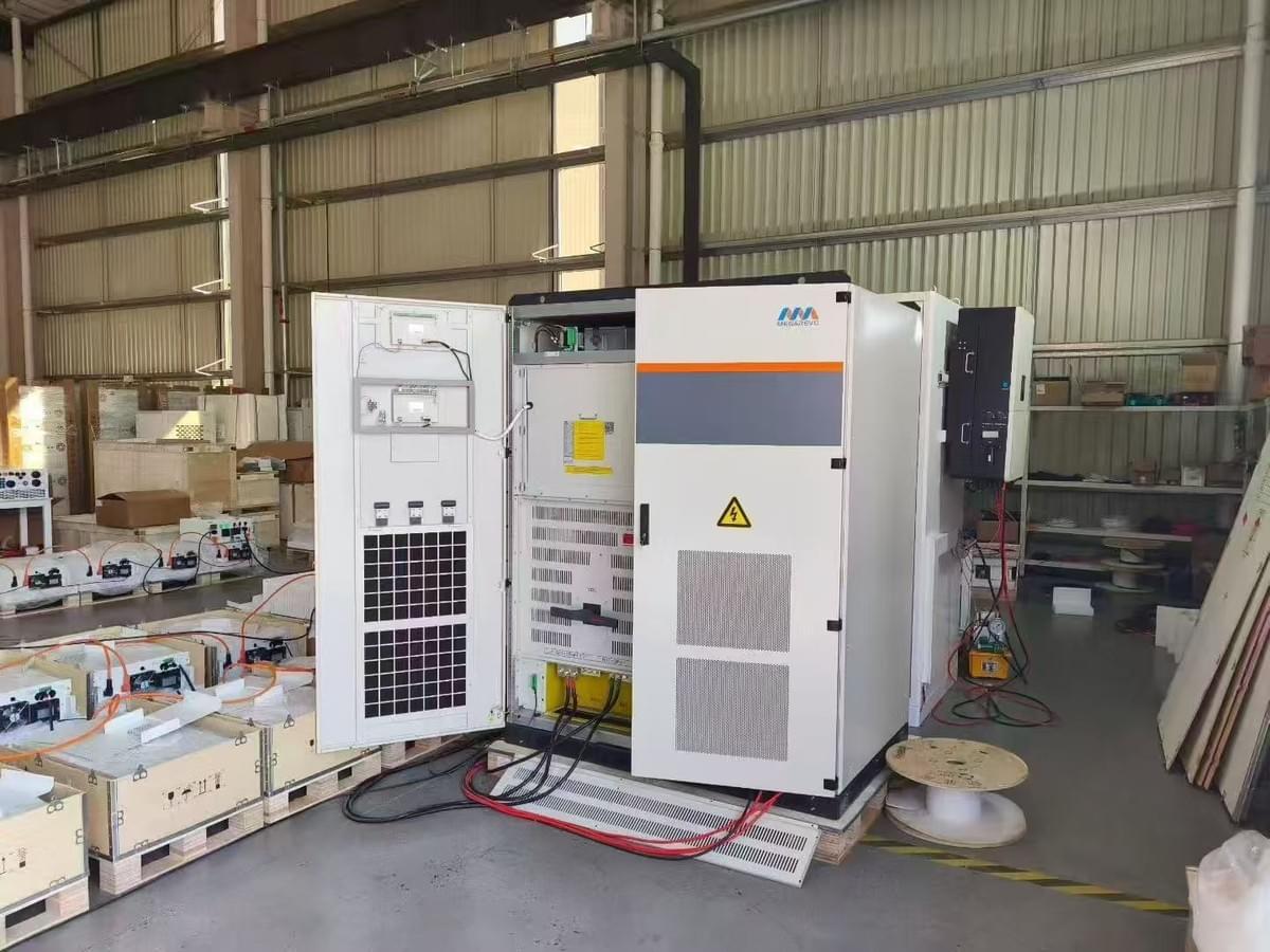 We specialize in designing customized photovoltaic systems that maximize solar energy capture and conversion for sustainable living. Photovoltaic System Design What We Do 锂电池储能系统设计，光伏系统设计