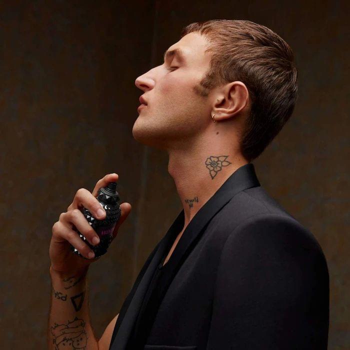 VALENTINO BORN IN ROMA UOMO EXTRADOSE