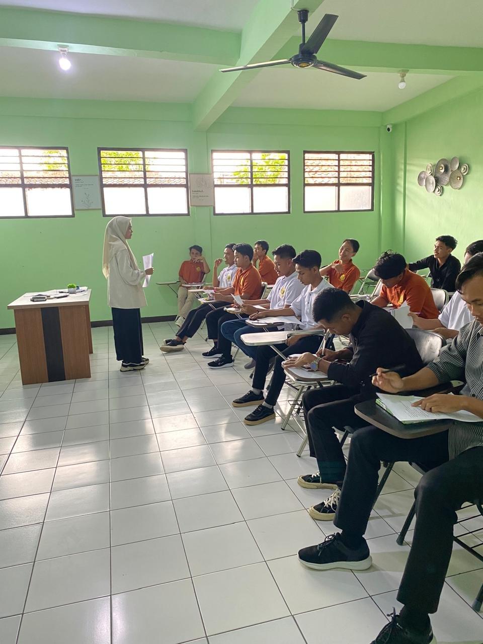 IMPROVEMENT SKILL ABILITY SOMEONE IN SPEAKING ENGLISH AND HOSPITALITY