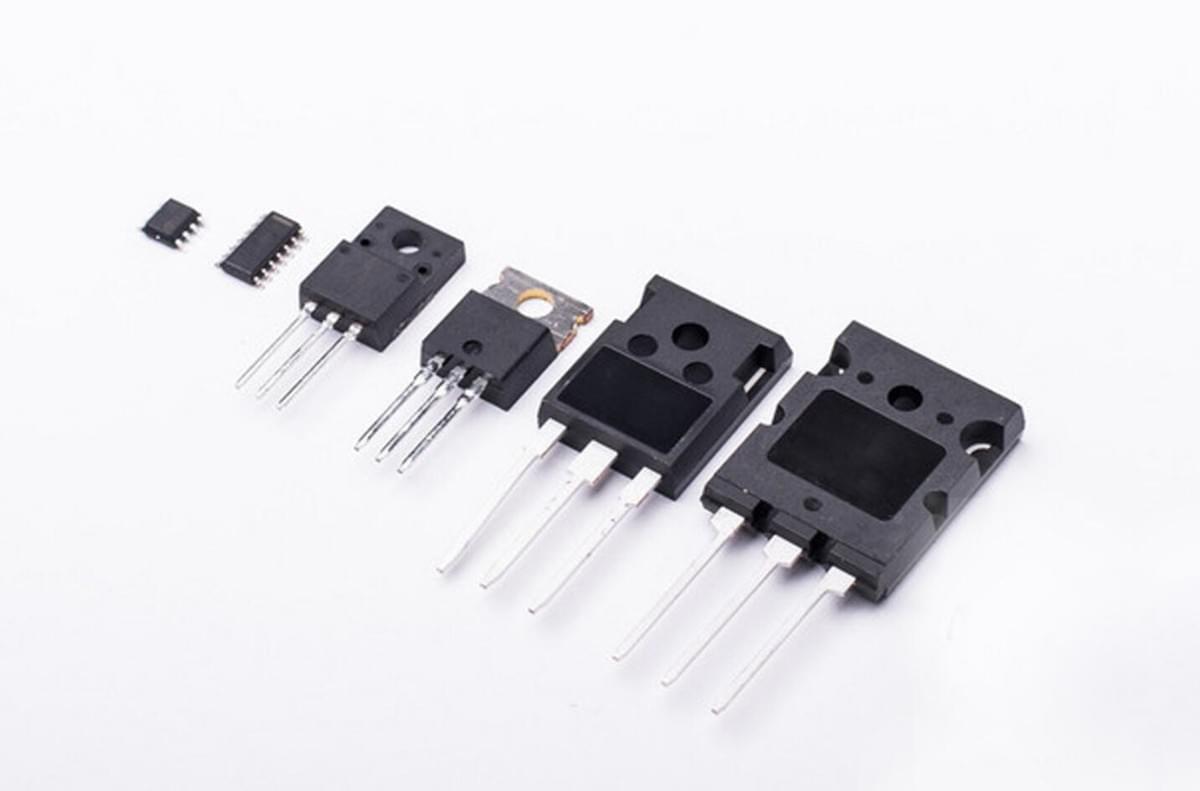 深华颖半导体的FDR/MUR封装