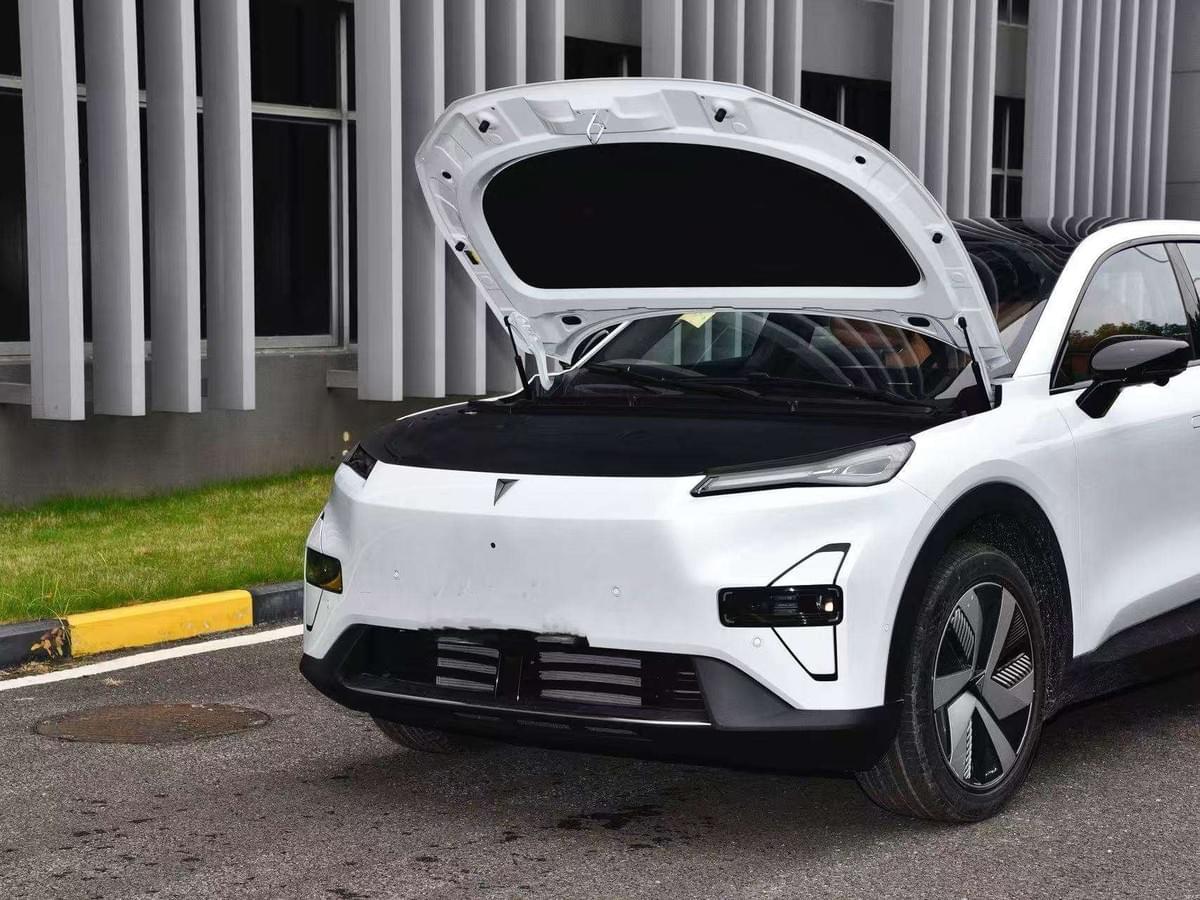2025 Chinese EV Cars Large SUV Deepal S05 200 Max Extand Range Hybrid Vehicle New Energy Cars