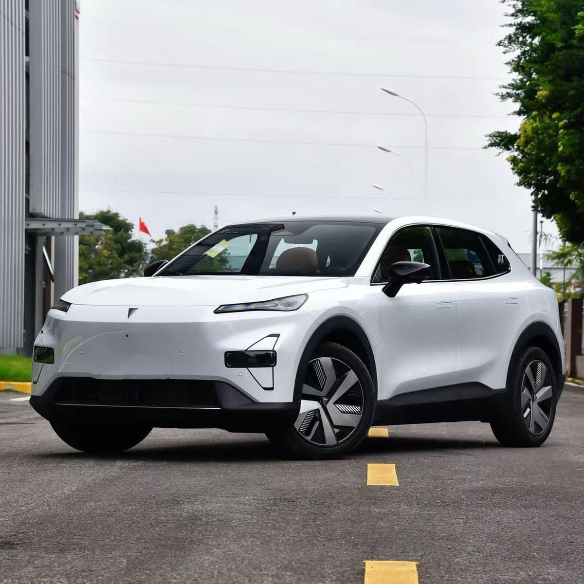 2025 Chinese EV Cars Large SUV Deepal S05 200 Max Extand Range Hybrid Vehicle New Energy Cars