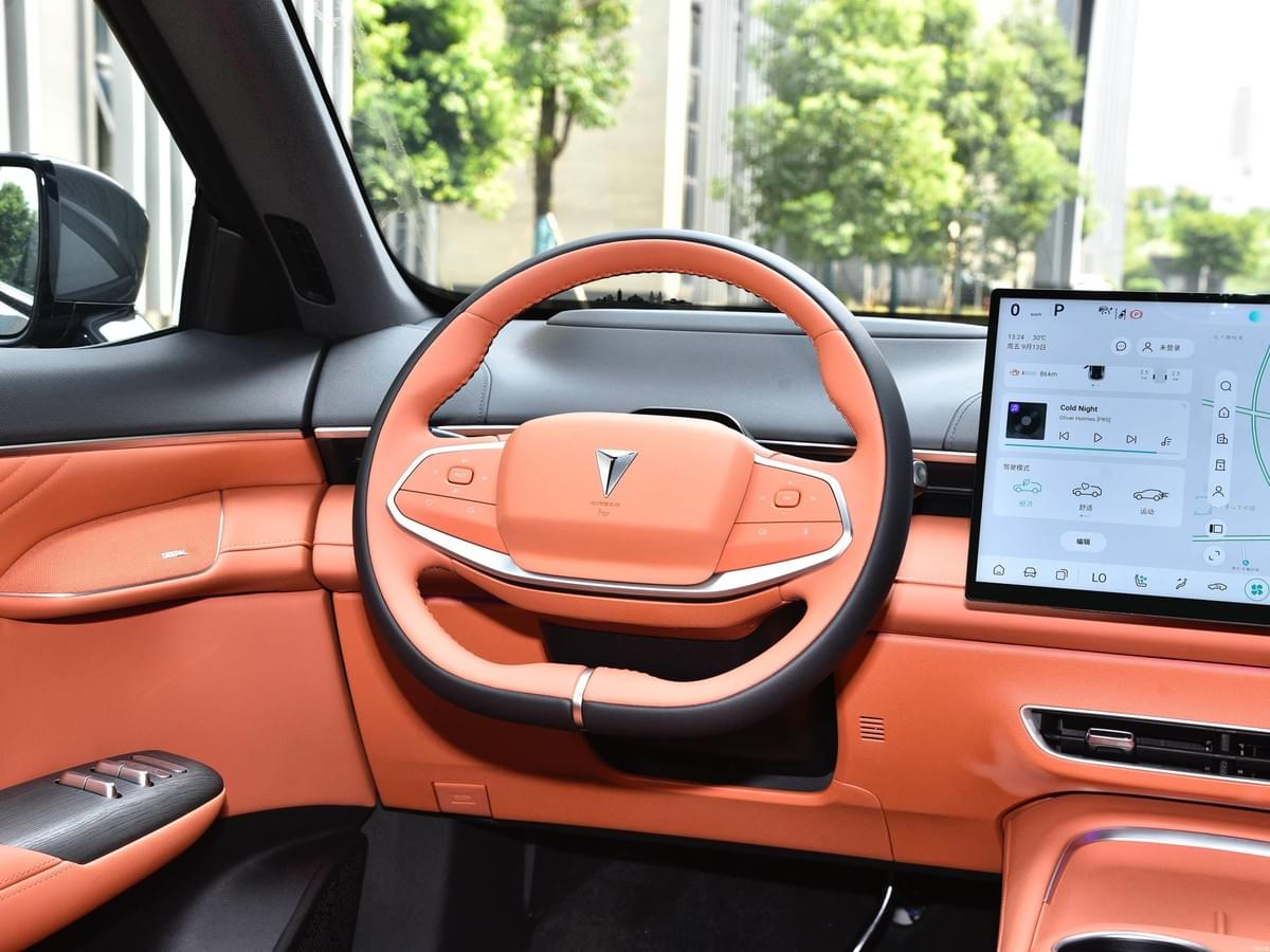 2025 Chinese EV Cars Large SUV Deepal S05 200 Max Extand Range Hybrid Vehicle New Energy Cars