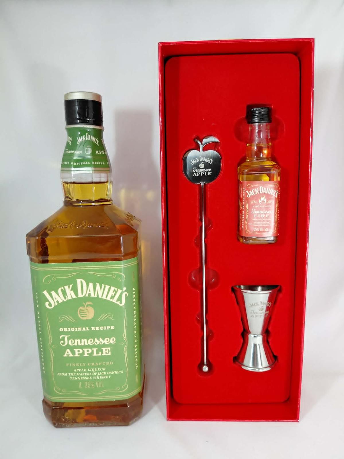 Jack Daniels Year of Horse Apple 1L