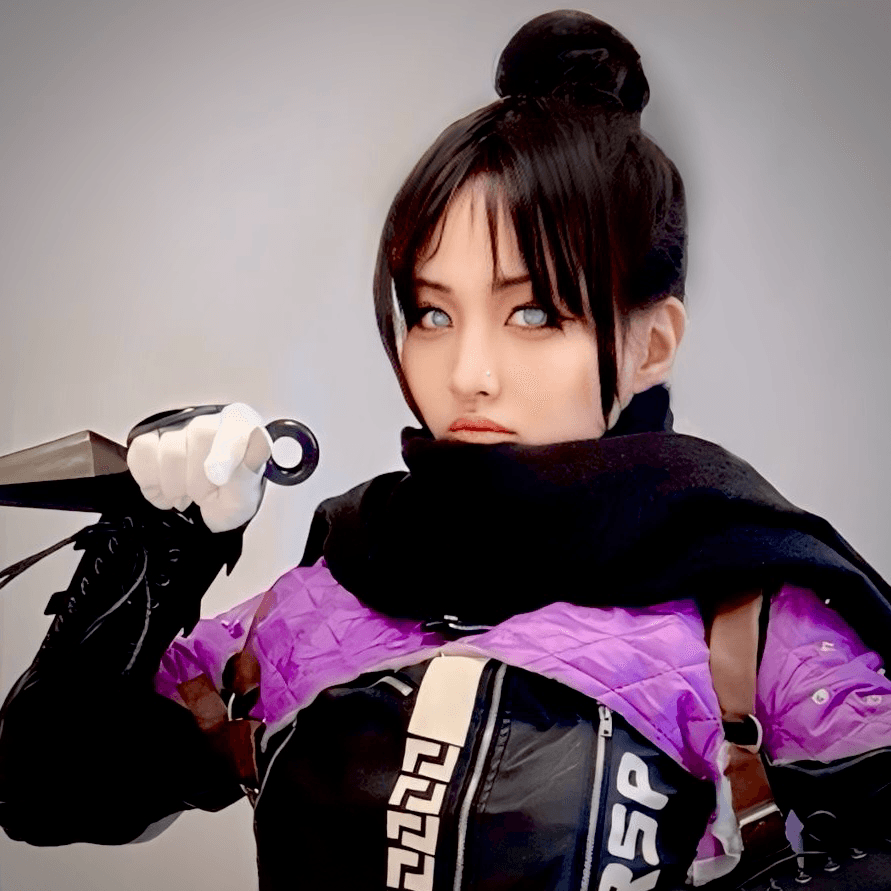 In the energetic atmosphere of the stadium, you can watch the heated battle. Let's experience the excitement as fans together. viewer experience FEATURES OF BATTLE OF KINKI "Cyber-Sengoku (Cyber War Warlords)" Please create a design that fuses the elements of "Wa" (harmony) from Japan's Sengoku period (calligraphy, family crests, deep crimson) with the elements of near-future "cyberpunk" (neon tubes, glitch noise, dark UI) into an aggressive yet sophisticated design.

Visual Constraints (Strict):

Base Color: Carbon Black (#1A1A1A) or Dark Gray. White background is prohibited.

Accent Colors: Use BoK Red (#E60012) and Sangha Purple (#4B0082) and express them as if glowing like neon.

Atmosphere: Overwhelming heat, fighting spirit, the presence of a stadium.

Target Audience:

Gamers aged 17 and over living in Kansai (participants)

eSports fans and local residents (viewers)

Those interested in employment and education through eSports (parents and companies)

Core Functionality: It should be a single-page scrolling site that starts with an impactful hero section and smoothly guides users to entry and viewing of broadcasts.