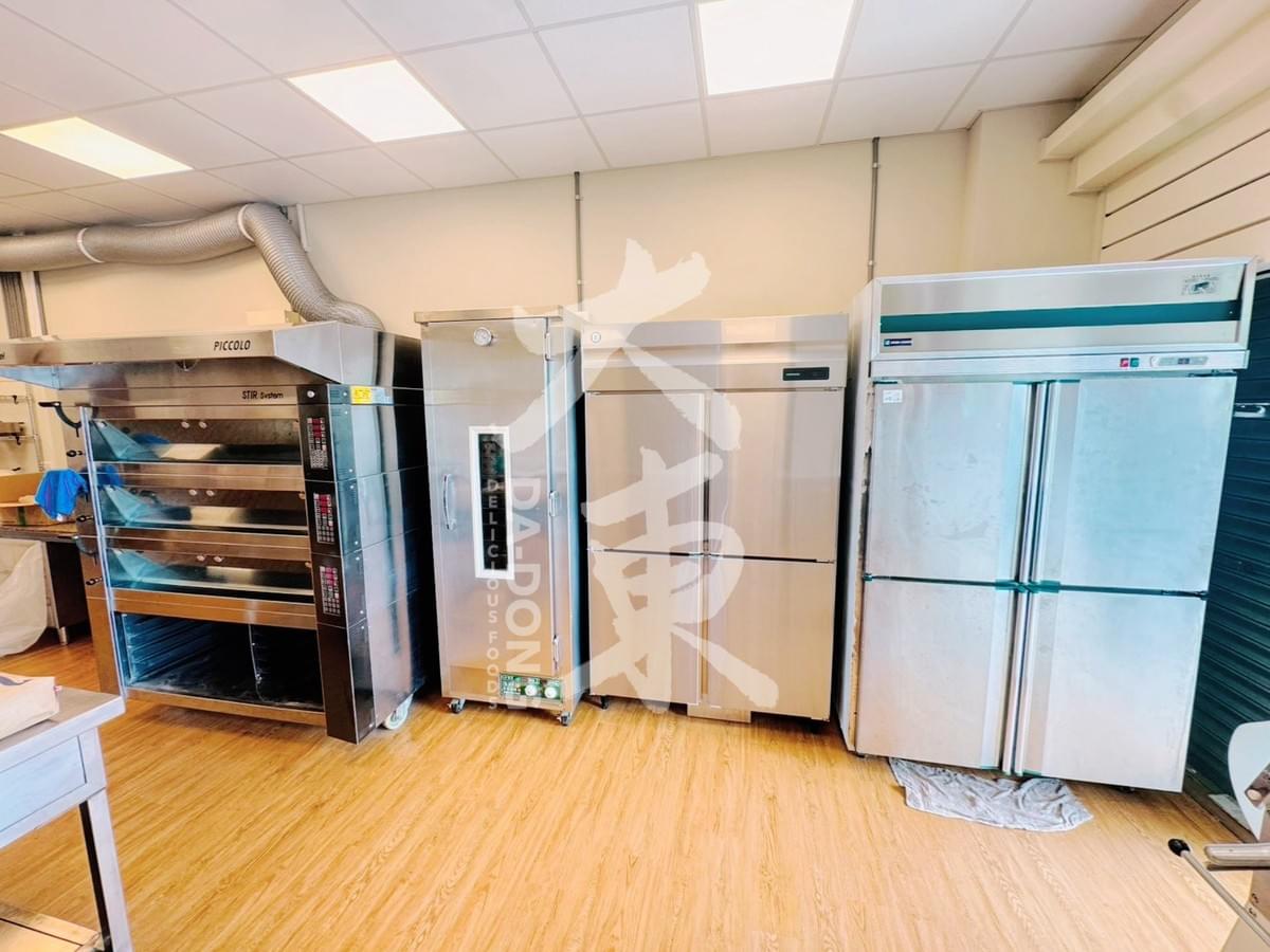 廚房設計內-歐包烘焙店 開放式廚房規劃