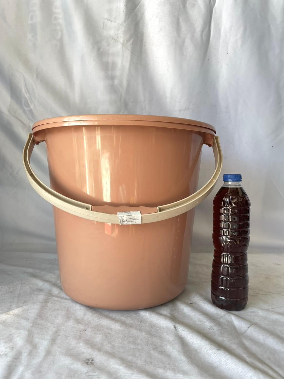 ถังพลาสติกพร้อมฝา คละสี ขนาด 36x32cm. NO.0046 (จีน) (40)