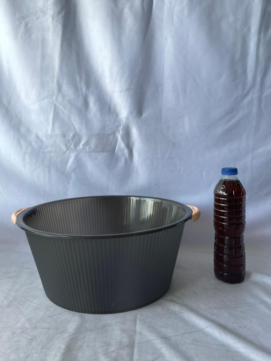 อ่างล้างหน้าพลาสติกมีหูจับ ขนาด 36x16cm. NO.6811 (จีน) (40)