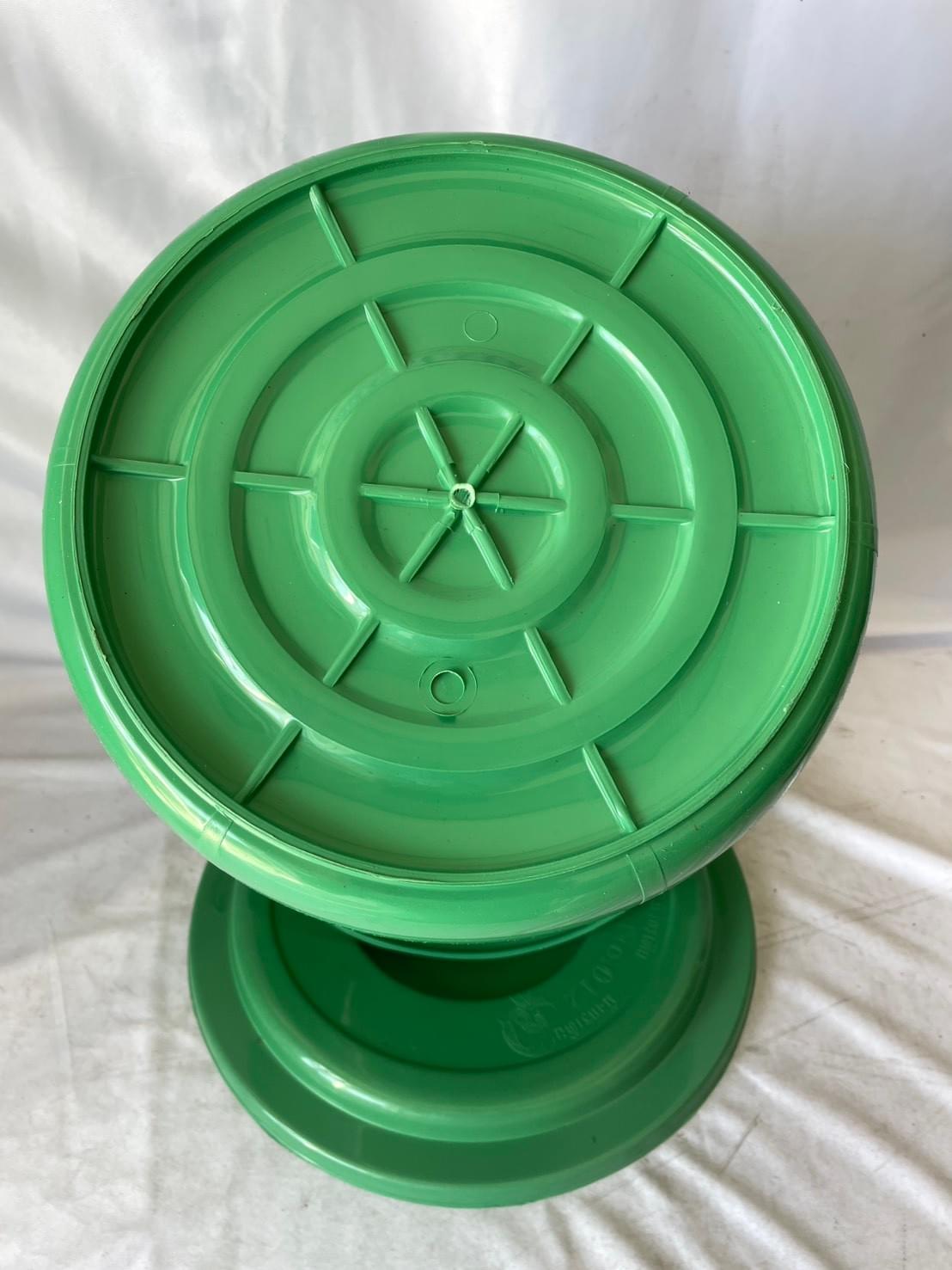 NO.012-1 ถัง 12 แกลลอนพร้อมฝา สีเขียว ขนาด 40*45 cm.