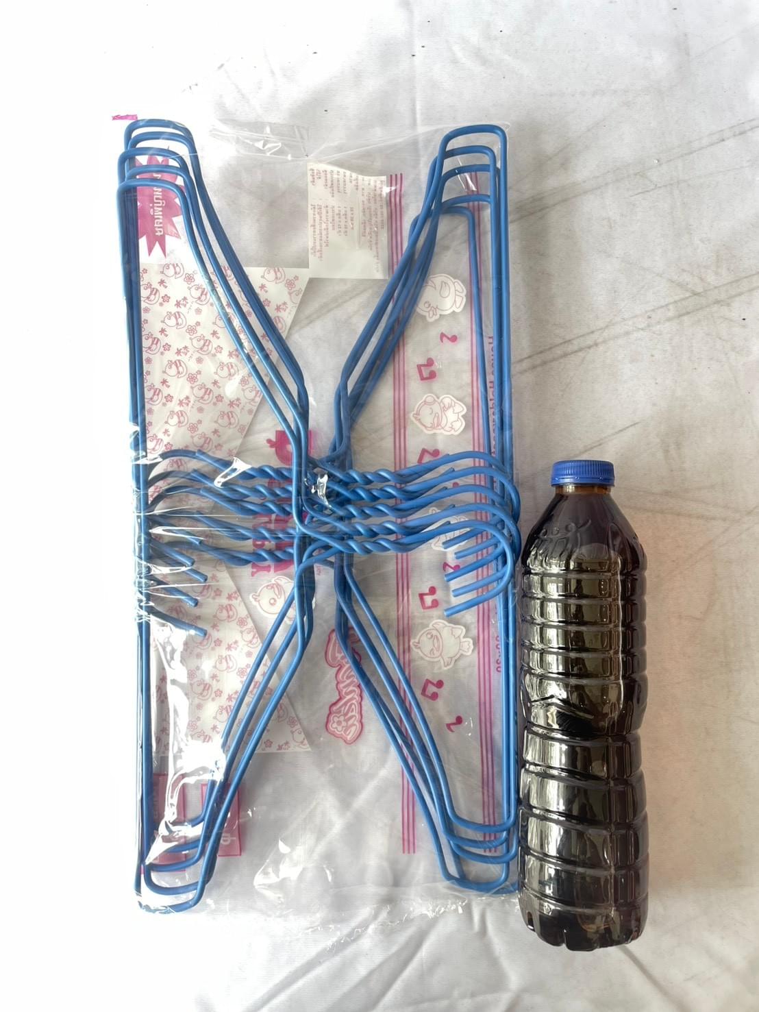 No.666 ไม้แขวนเสื้อลวดหุ้มยาง 1*10