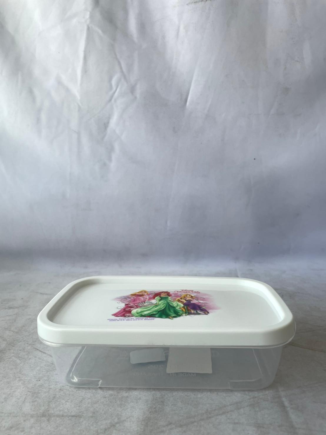 295-7 (Dn) กล่องทิชชู่พิเศษมีฝา 650ml.(s)ฝาขาว คละลาย (216)