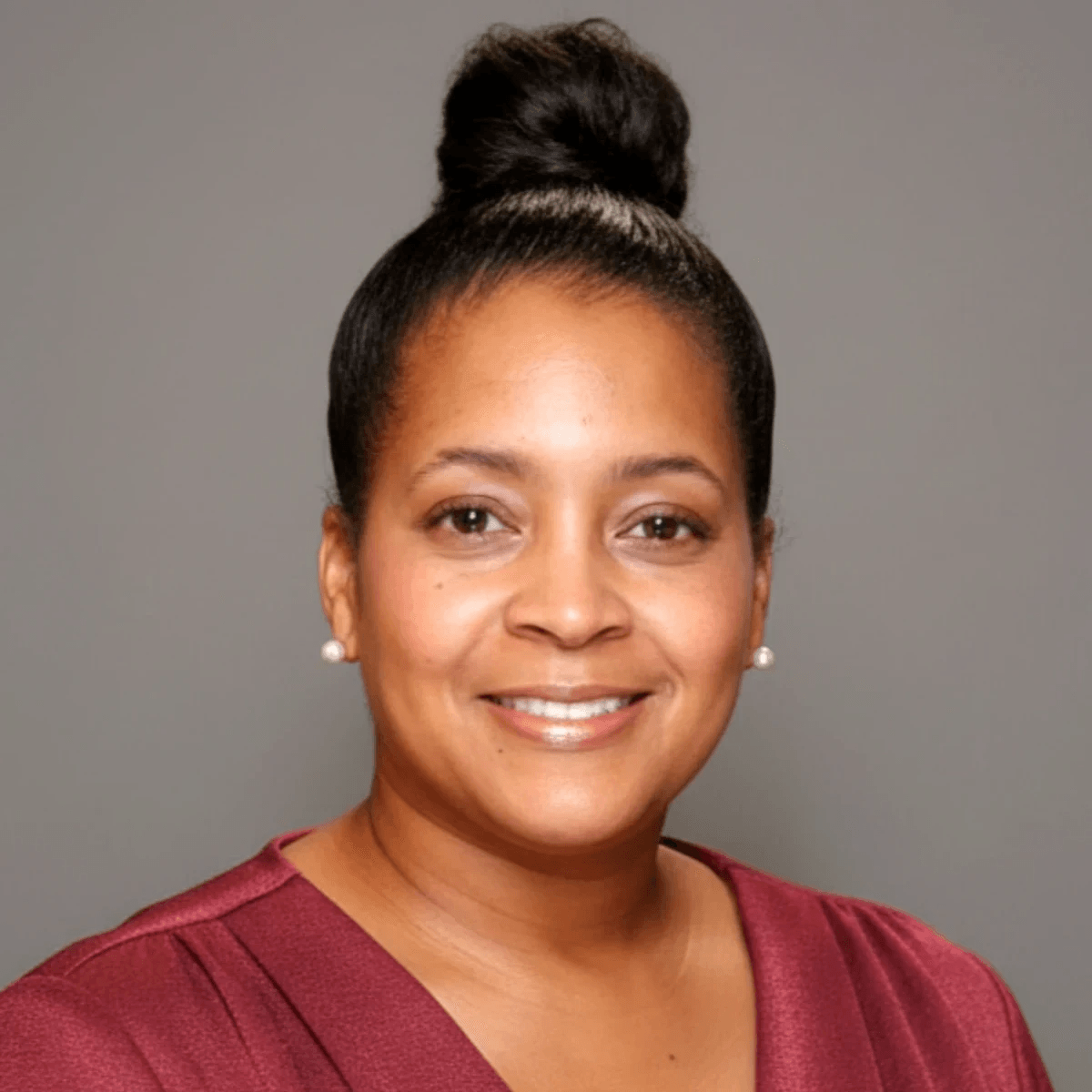 Professional photo of Lydia Simms as a team member.