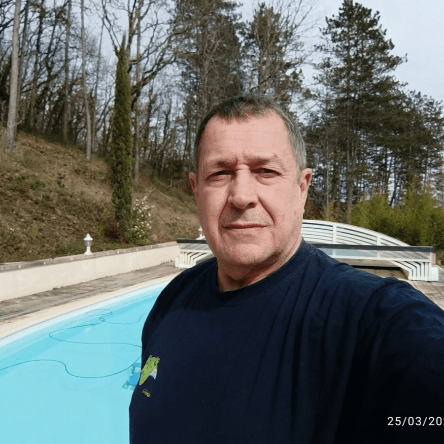 Ancien Pdt Commission Médicale Idf, Membre CA Idf, Anesthésiste Réanimateur hospitalier, médecin hyperbare, médecin du sport, médecin FFESSM, membre de MedSubHyp