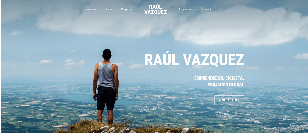 Plantilla brillante de Strikingly