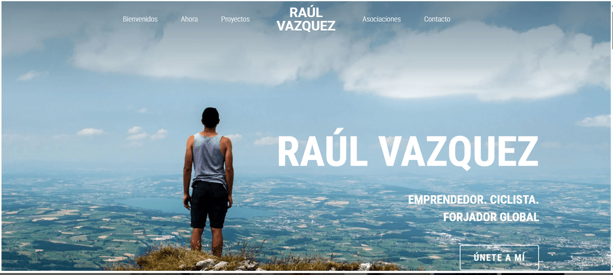 Plantilla brillante de Strikingly