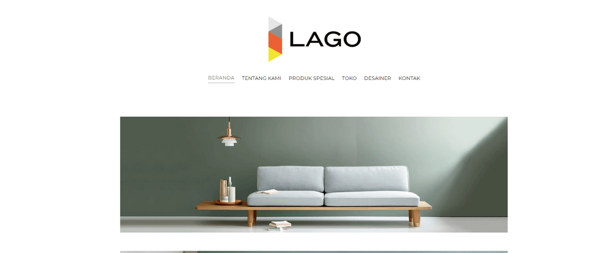 Template Lago dari Strikingly