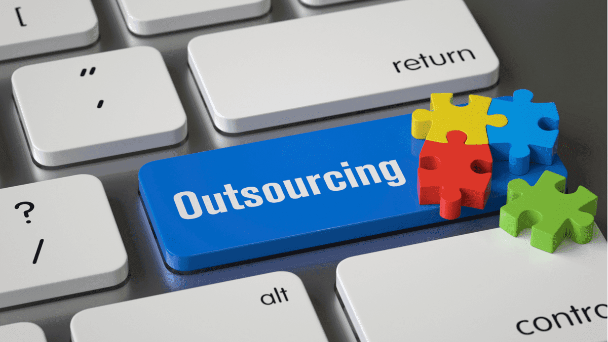 Alih Daya Pembuatan Konten: Menimbang Keuntungan dan Kerugian