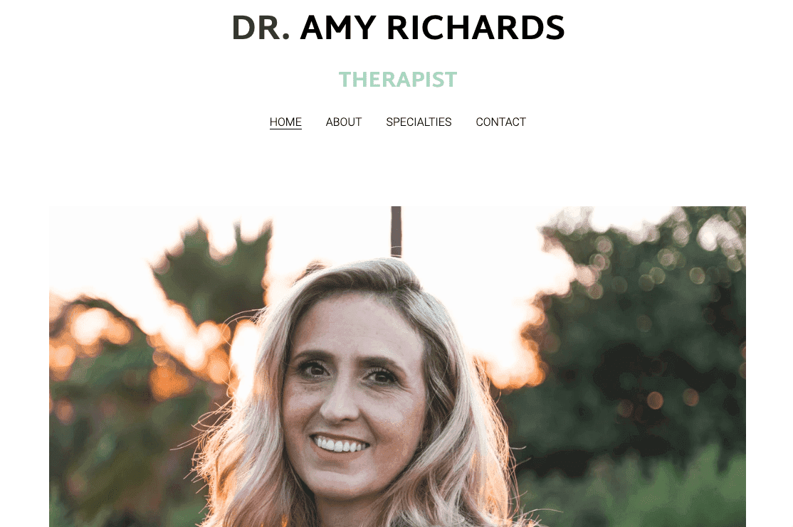 Plantilla de terapeuta de Strikingly