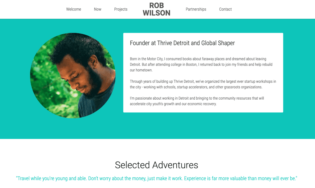 Plantilla brillante de Strikingly