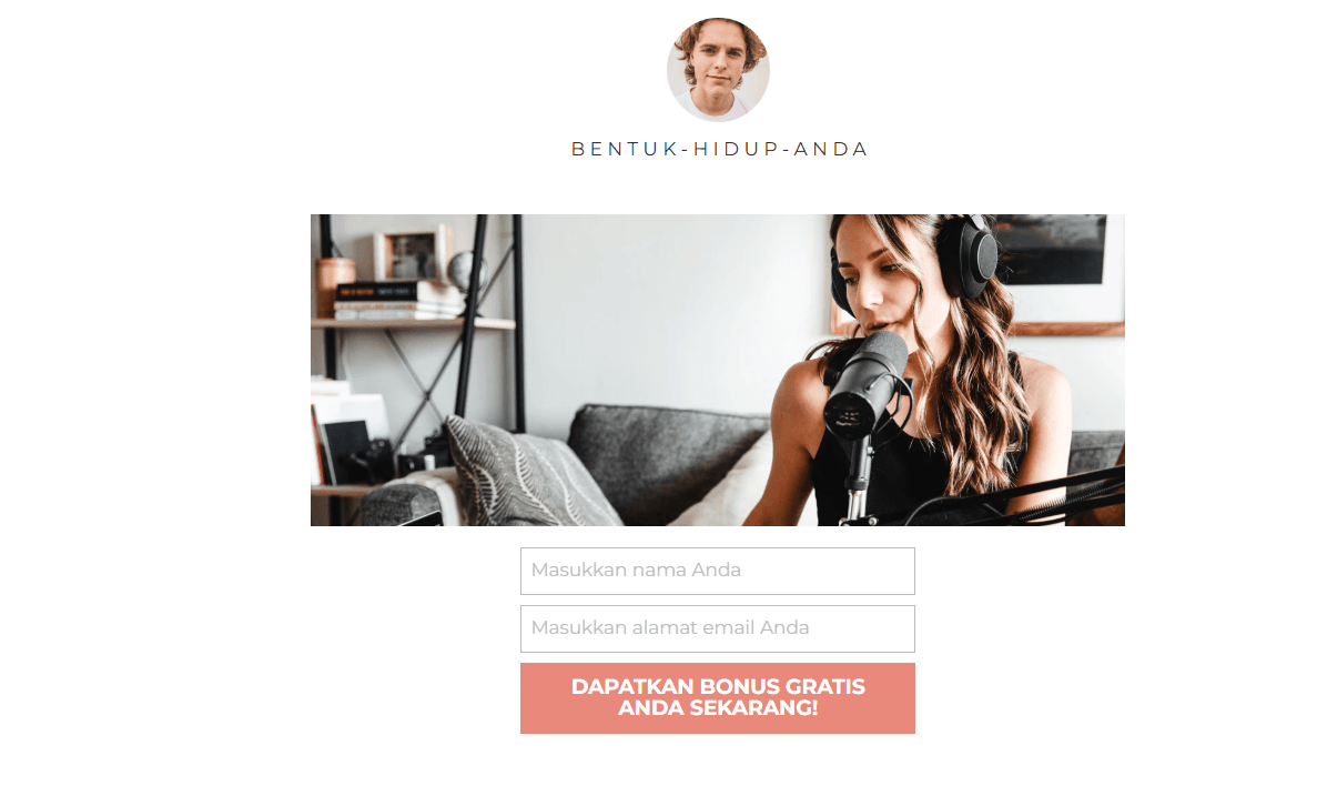 Dapatkan Template Website Gratis Anda dari Strikingly