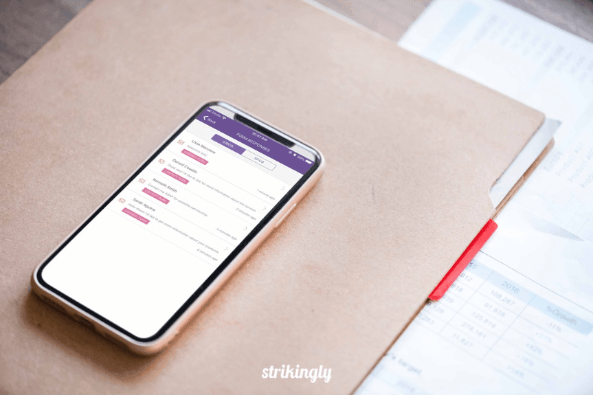 Application mobile Strikingly