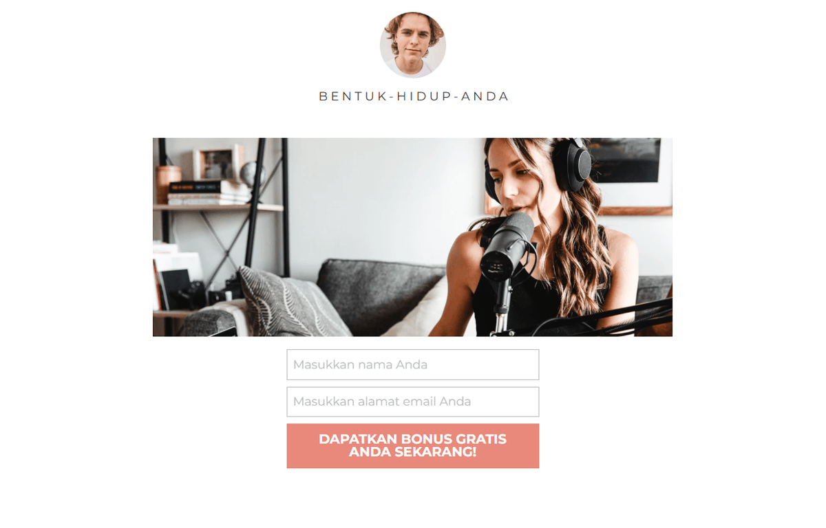 Templat Gratis dari Strikenly