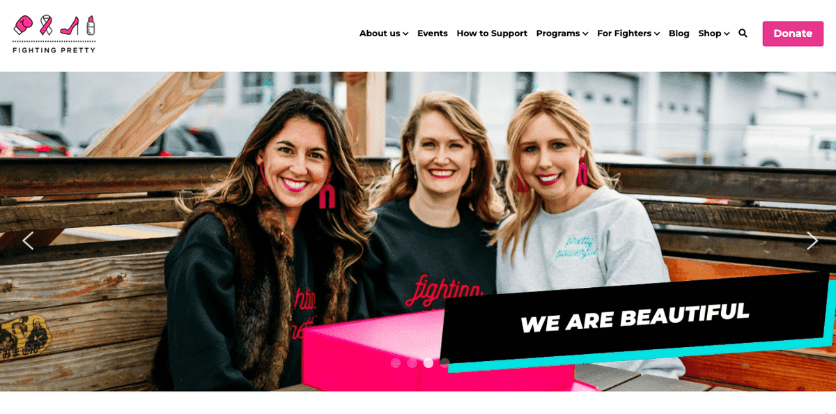 Bojující krásný web s bezplatnou doménou