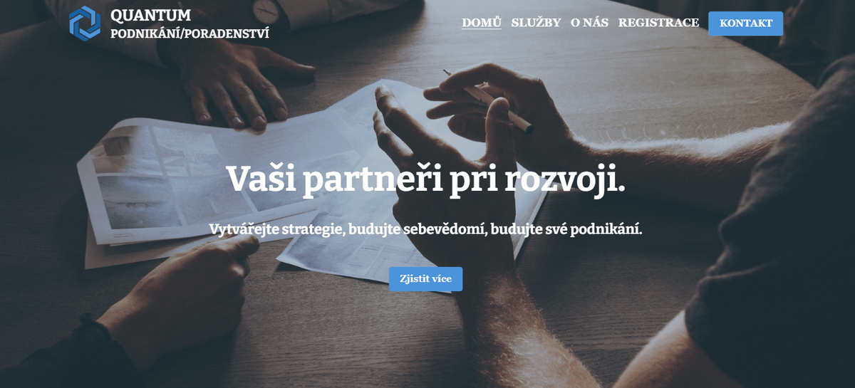 Kvantová šablona od Strikingly