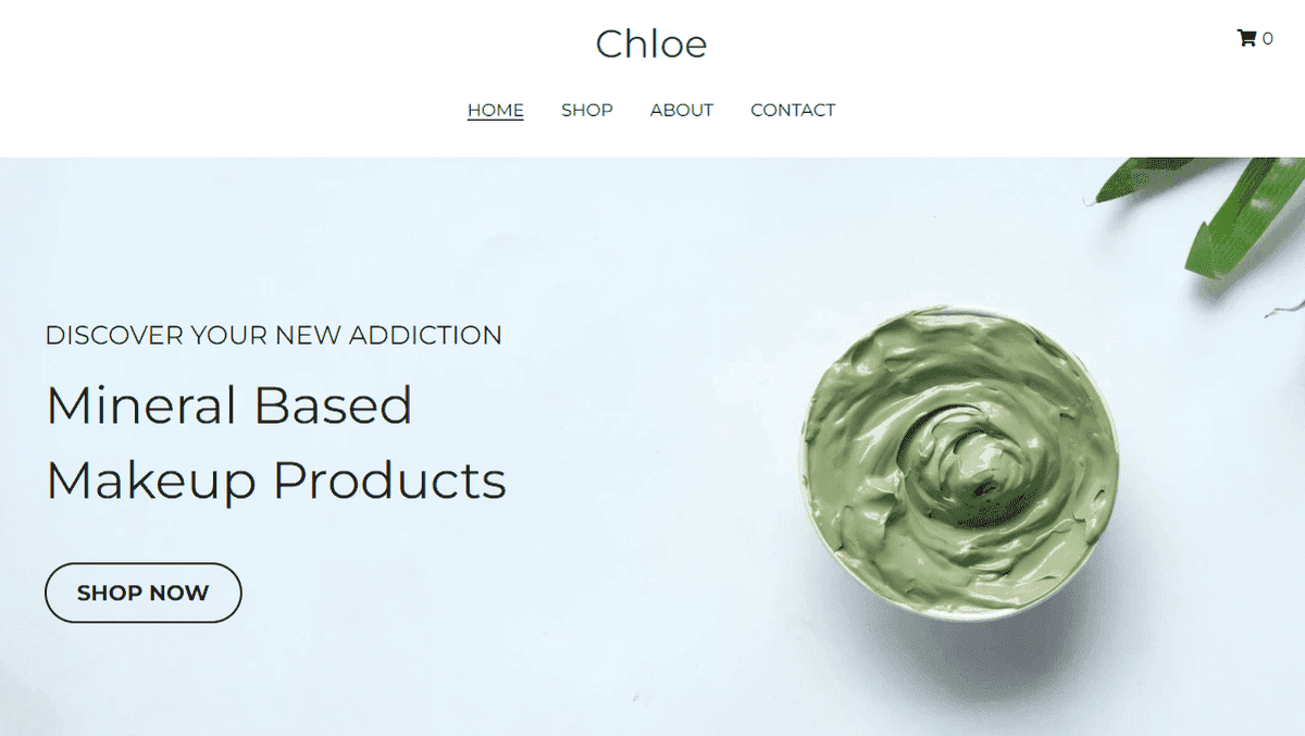 Plantilla de maquillaje de Chloe de Strikingly