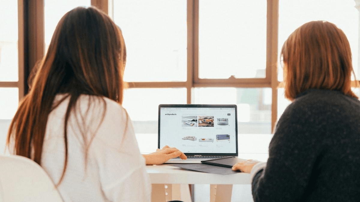 page d'accueil des services créatifs présentant des éléments de design efficaces