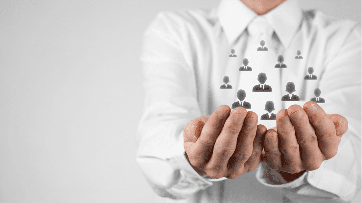 Dominando las estrategias de adquisición de usuarios con Strikingly para un crecimiento sostenible