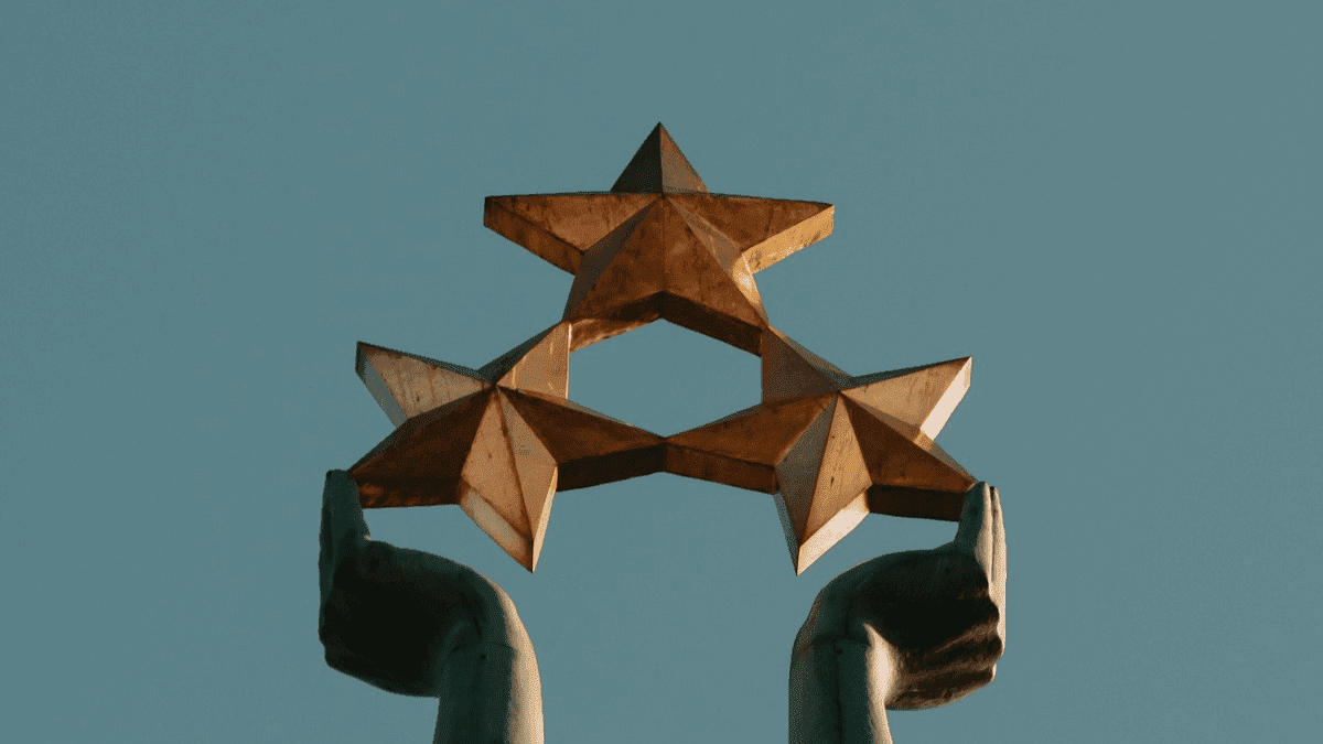 Kekuatan Persepsi: Bagaimana Ulasan Online Membentuk Citra Merek Anda