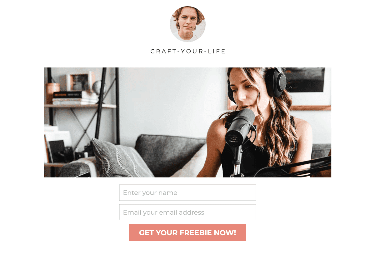 Consigue tu plantilla gratis en Strikingly