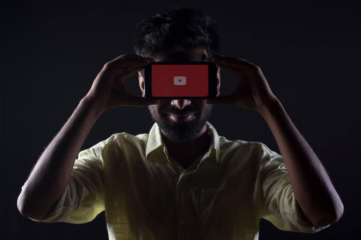 Video YouTube Shorts yang menarik perhatian penonton