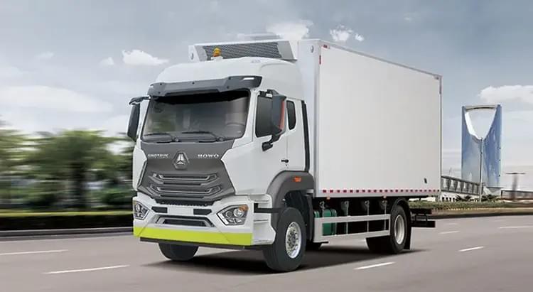 We provide extensive after-sales support to keep your fleet running smoothly, including maintenance and repair services. Comprehensive Support Services What We Offer sinotruk货车经销商