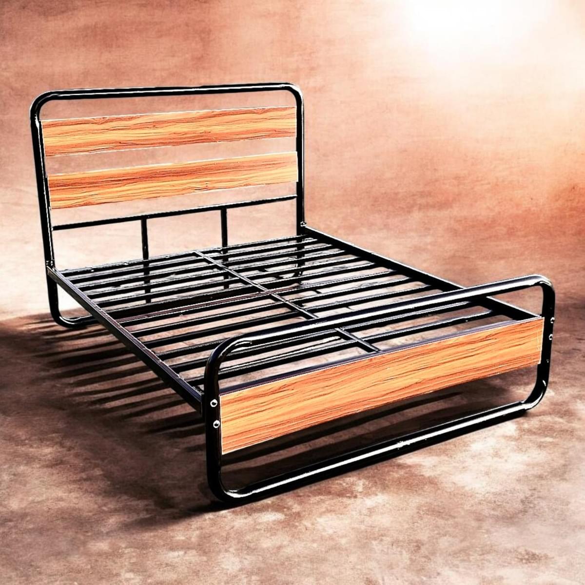 Geometric combo  metal frame 