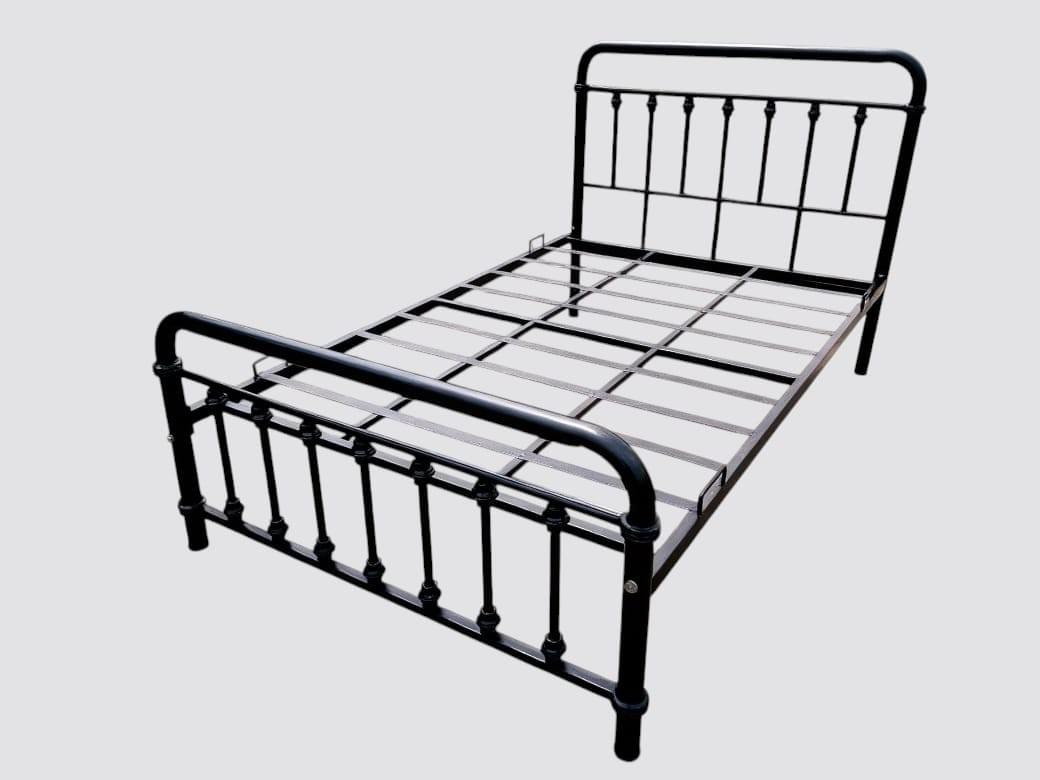 Geometric Sturdy Metal Frame Bed