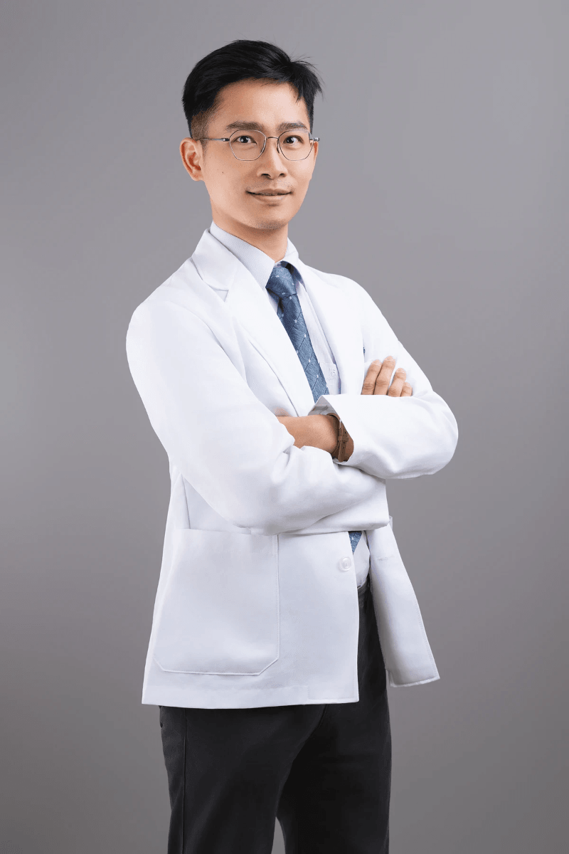 本師堂何雨燊醫師