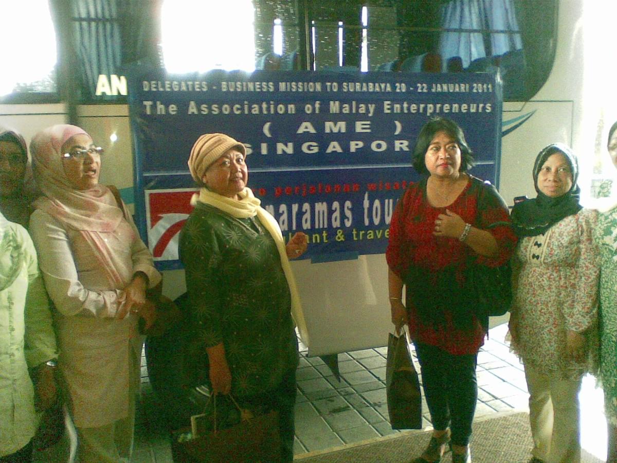 Our organization fosters a supportive environment for entrepreneurs through community-driven initiatives. We encourage collaboration, sharing of resources, and collective problem-solving, ensuring that every entrepreneur has the backing they need to thrive. Community Support What We Do A non profit organization to instill entrepreneurship among Singaporean young and adults.