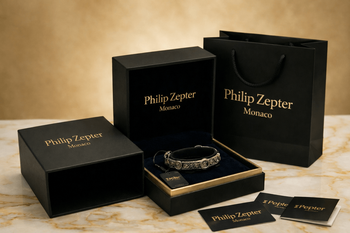 Partner with us for seamless logistics, quality control, and global distribution Elevate Your Fashion Brand with Integrated Management CORTEX S.R.L. is a company specialized in the integrated management of the fashion supply chain, focusing on logistics, quality control, and international distribution for clothing and accessories brands.

The company operates on the control of raw materials and finished products, ensuring quality standards, traceability of processes, and industrial consistency throughout all phases of production.

Cortex supports brands also in strategic distribution in the main global markets and in dedicated hubs in Switzerland, United Arab Emirates, Armenia, and China, where it directly manages operational offices for local coordination.

In addition to services, Cortex provides marketing support and commercial positioning for international brands that wish to strengthen their global presence while maintaining control, quality, and brand value.