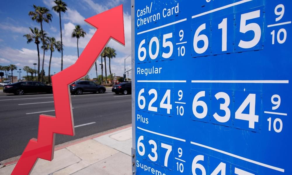 Secure Your Peace of Mind with a Car Camera Protect Yourself on the Road Don't Ever Get Caught Driving A Car Without This! Top Rated Device Helps Thousands Get Out Of Wrongful AllegationsA car crash happens about every 5 seconds in the US ! That number means approximately 20 every minute, 6 million every year.Let's face it: While you may do your part as a responsible driver, and pride that "I am a safe driver, and I have a perfect driving record", the same can't be said for everyone else on the road.Outrageous drivers are everywhere.You could be a VICTIM in a head-on collision, rear-ending accident, side collision, or any number of different scenarios, even if you drive safely and abide by the traffic laws! But that's even not the worst coming to face…In fact, most insurance companies in the US will raise your rates by an average of 53% after an accident if you can't prove that it wasn't your fault. You are the victim, yet still, you have to pay.