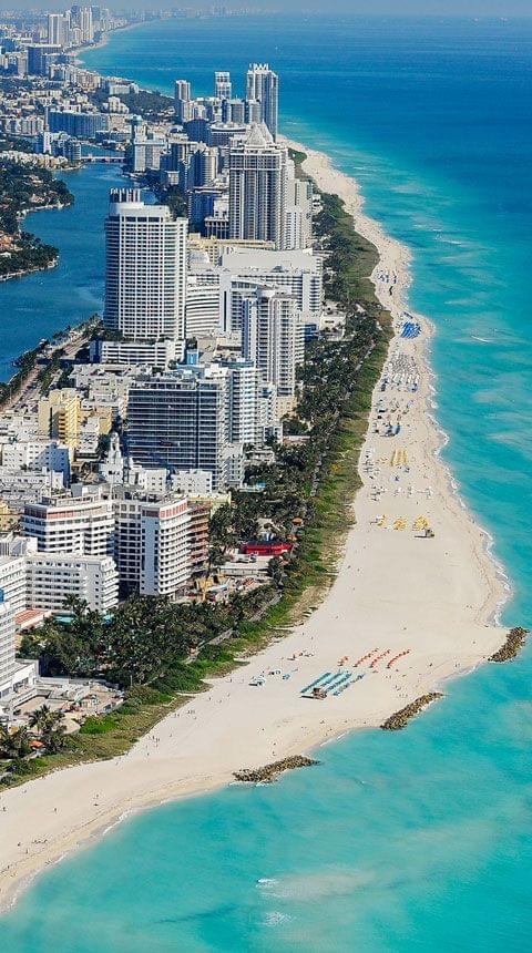 OUR PROMISE We offer you the experience of the World Cup in Miami, like a local, enjoying every match without the tourist prices. MIAMI LOW COAST is the Italian base in Miami to live the World Cup like a local, without paying like a tourist.