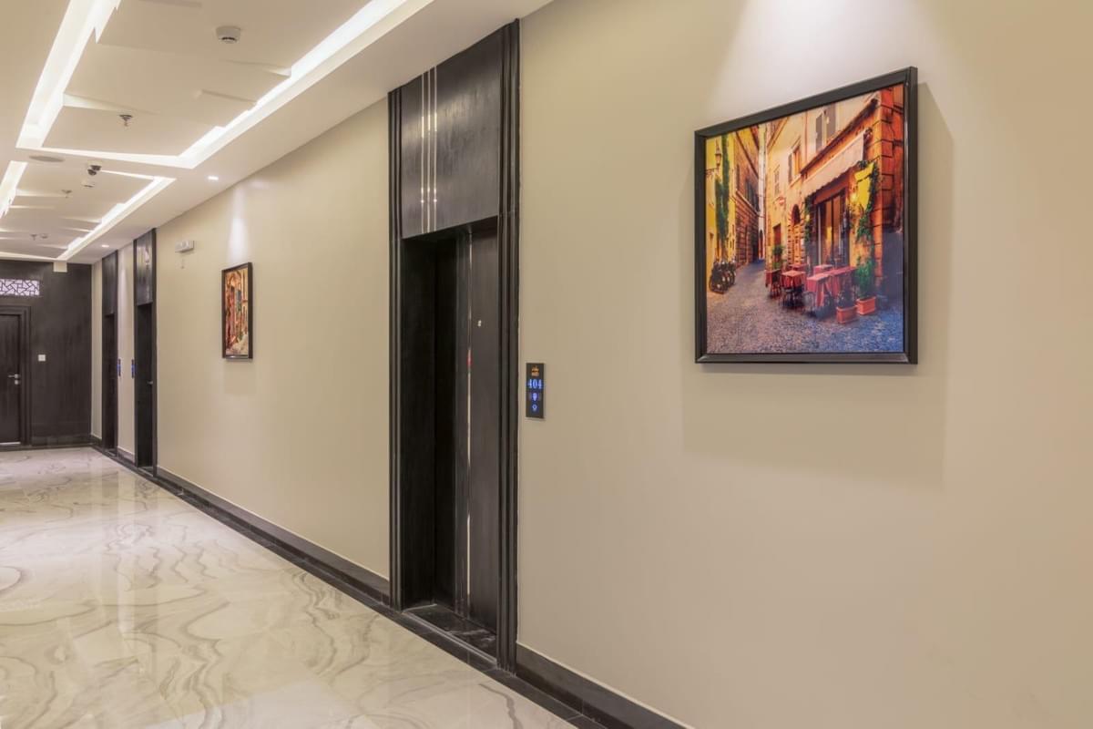 Our rooms feature modern design and integrated facilities that ensure your utmost comfort. modern rooms What distinguishes us Comfortable and elegant hotel offers a quiet stay and integrated services. It features modern rooms equipped with the best amenities, and a prime location close to the most important landmarks and services. An ideal choice for those seeking comfort and relaxation, whether for tourist trips or business trips.