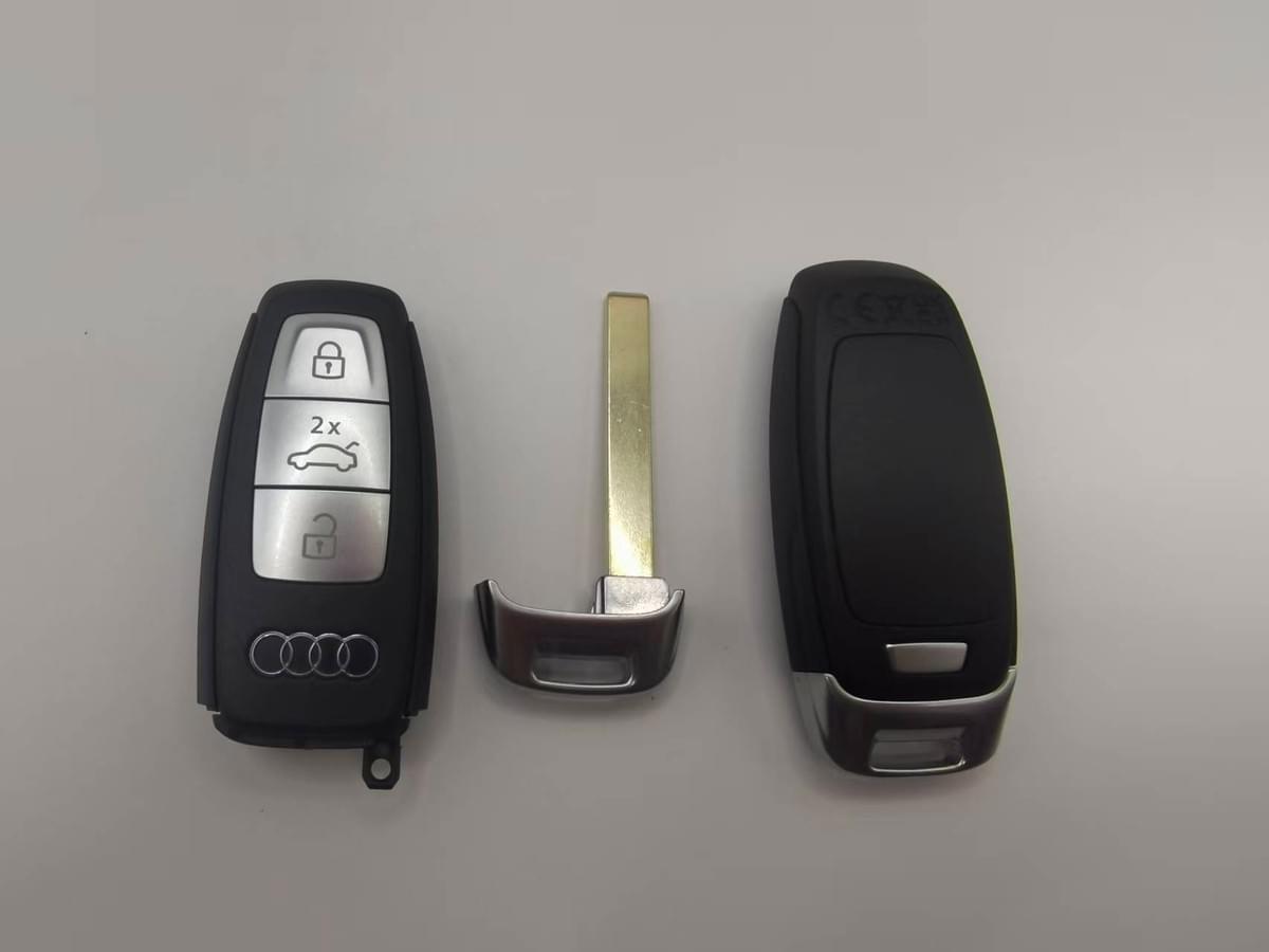 Audi Q4 E-tron 2021–2025 / A3 Hybrid 2020–2025 3 Button Smart Remote Key – ID49 MQB 5C 433MHz - 8Y0 